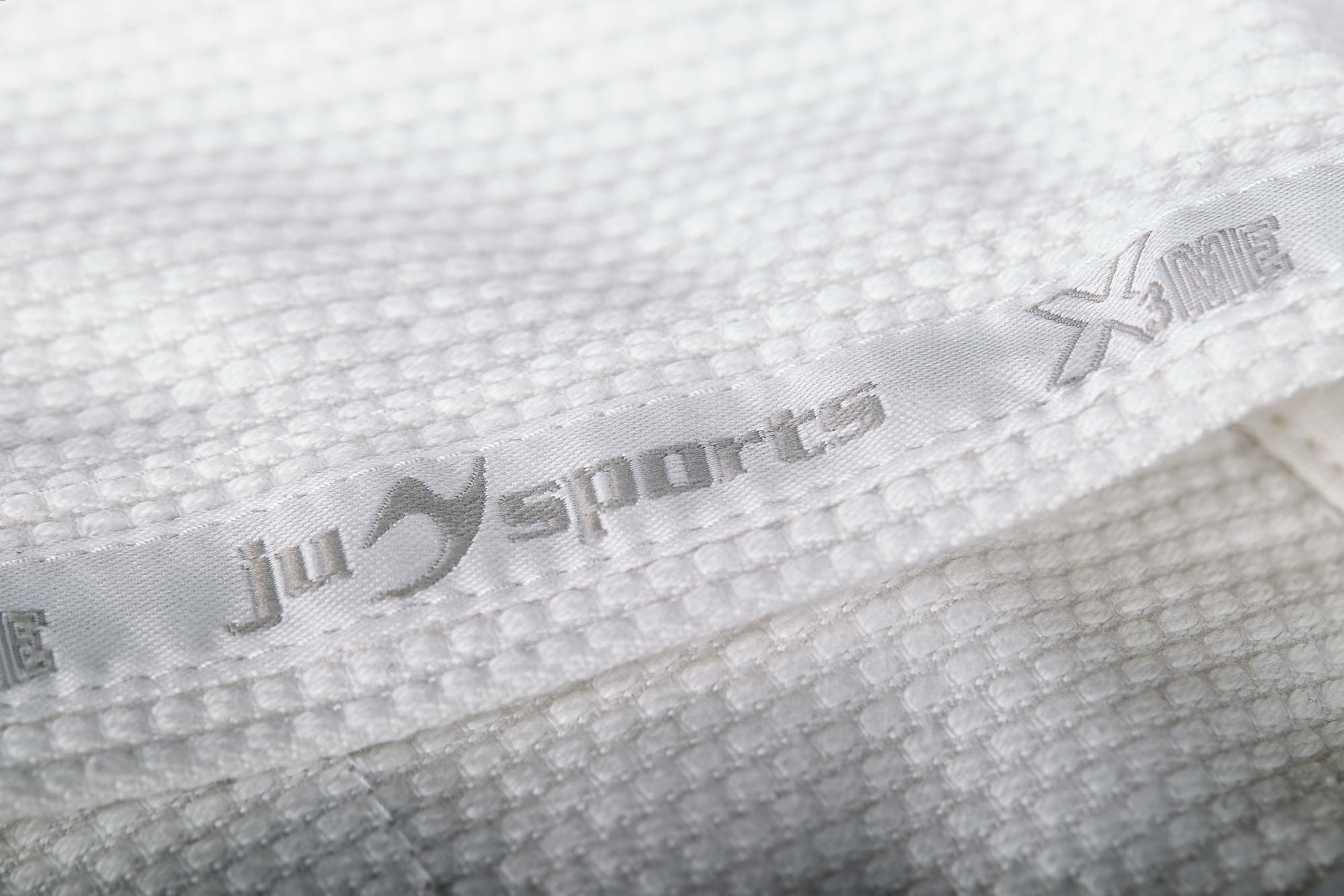 Brazilian jiu-jitsu gi Extreme white/white 2.0 Brazilian jiu-jitsu gi Extreme white/white 2.0