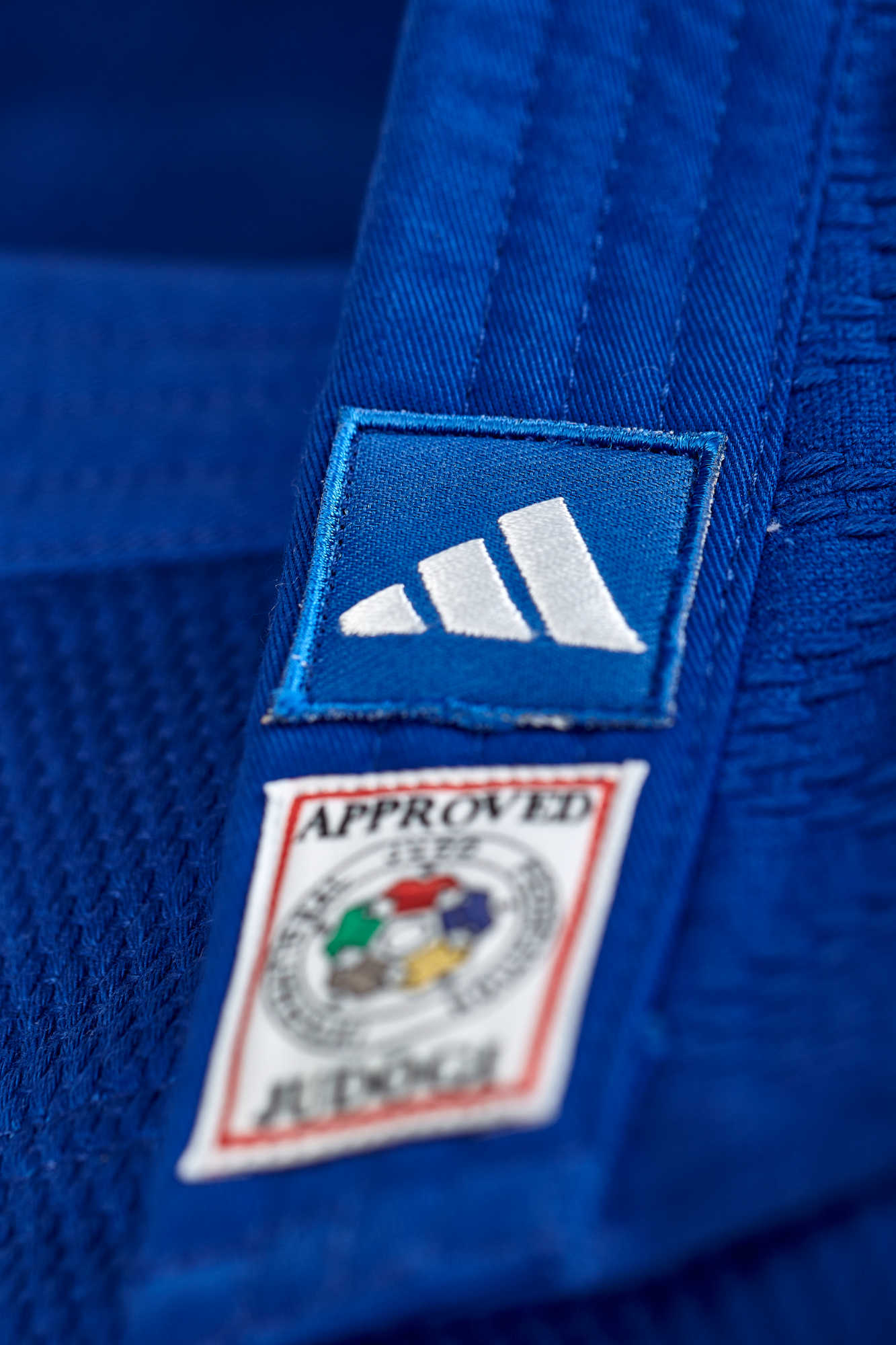 adidas judo gi Champion III JIJFS-2 blue/white stripes