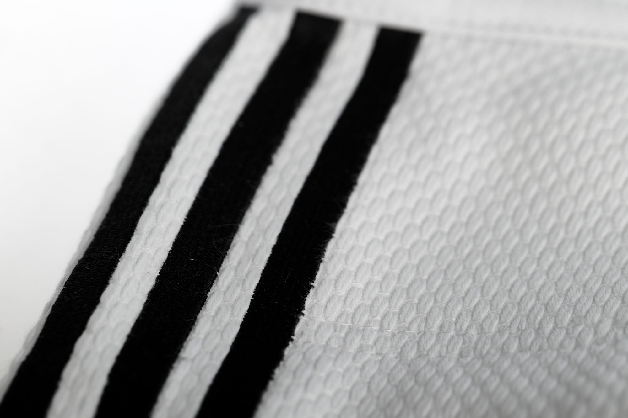 Adidas weiß schwarze streifen shop