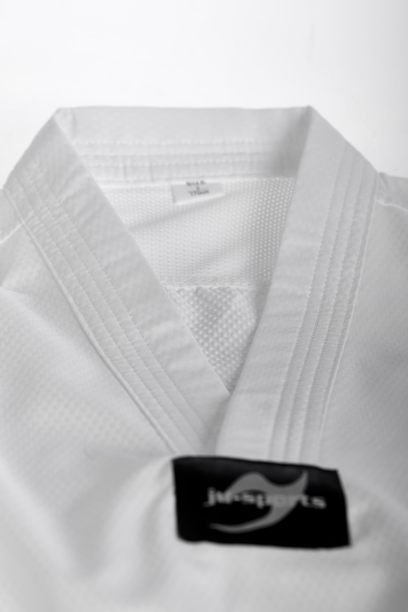 Taekwondo Dobok student pro white collar