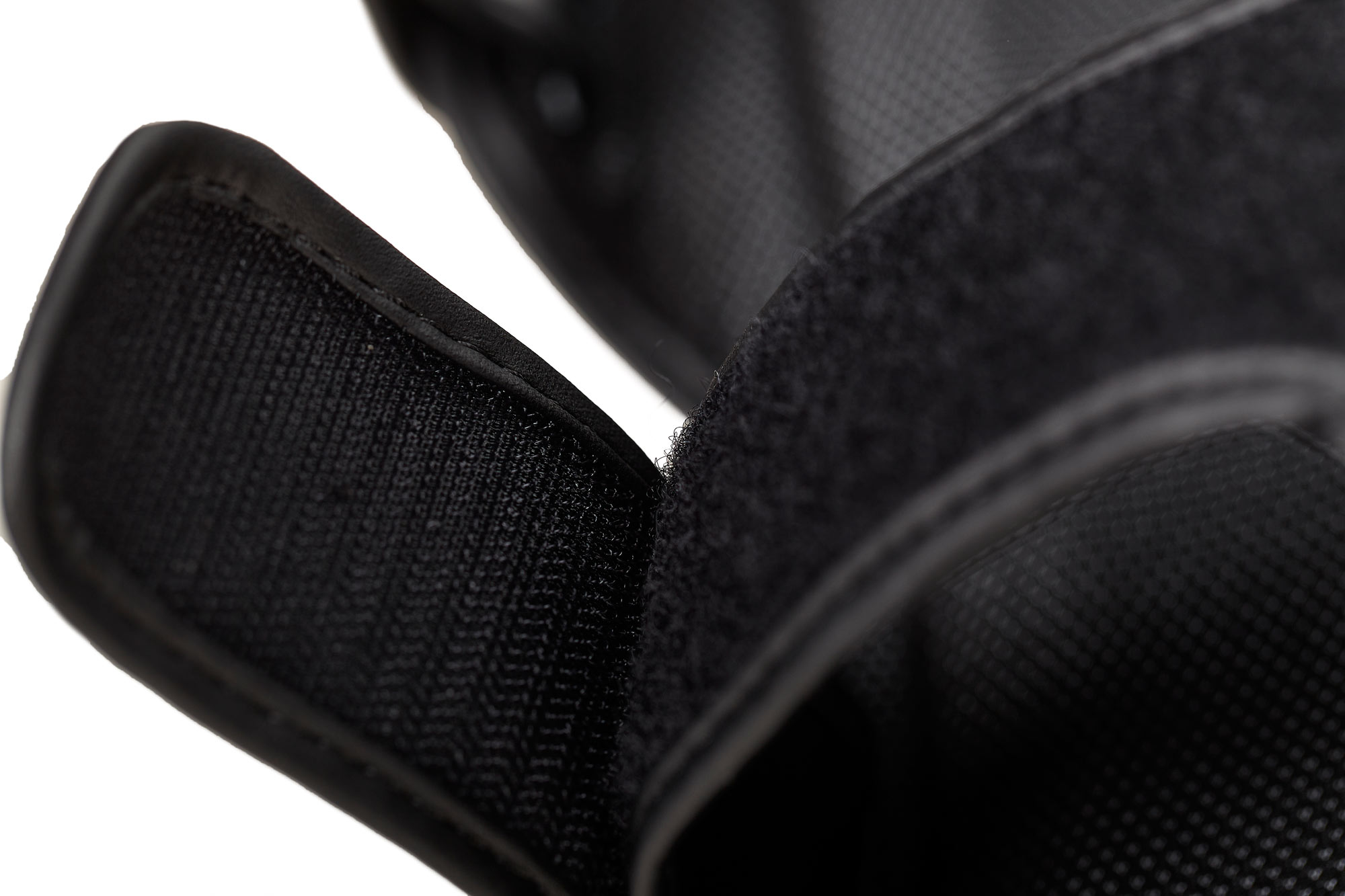 adidas shin & instep protector adiKBSI300 black/gold