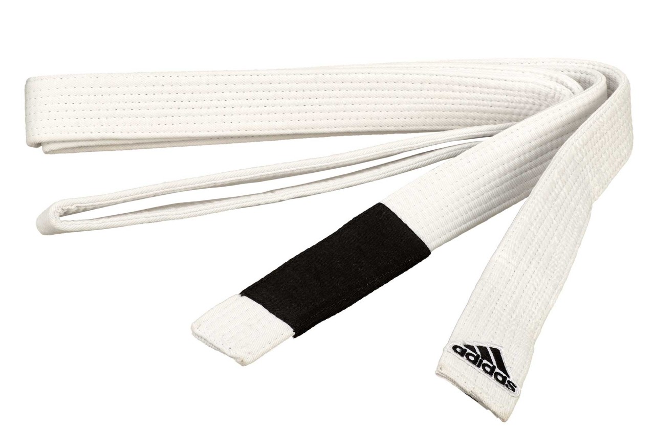 "Big Man Flow" Angebot: adidas Quest JJ600 A5 + BJJ Gürtel elite