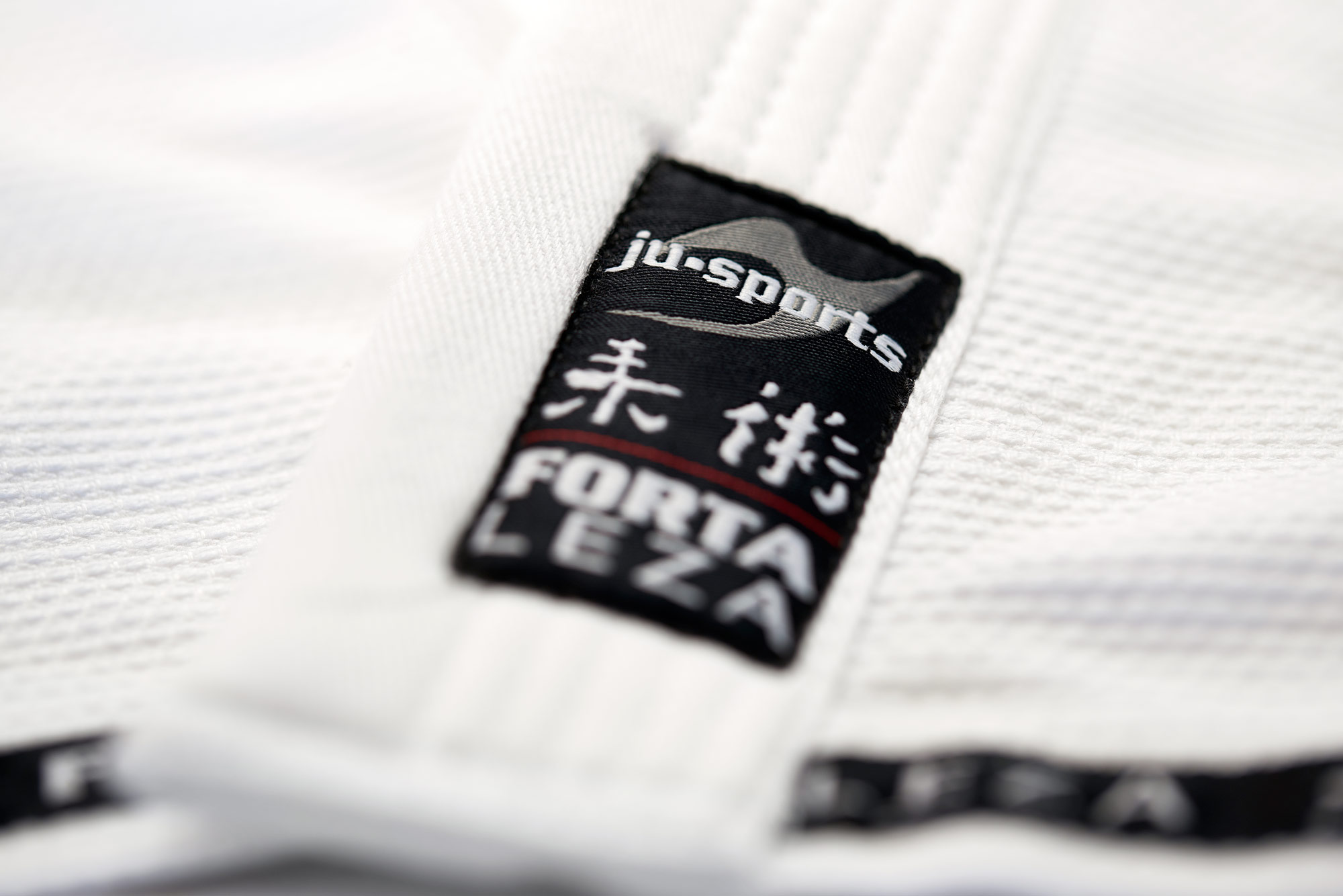 BJJ Jacket Fortaleza Pro white