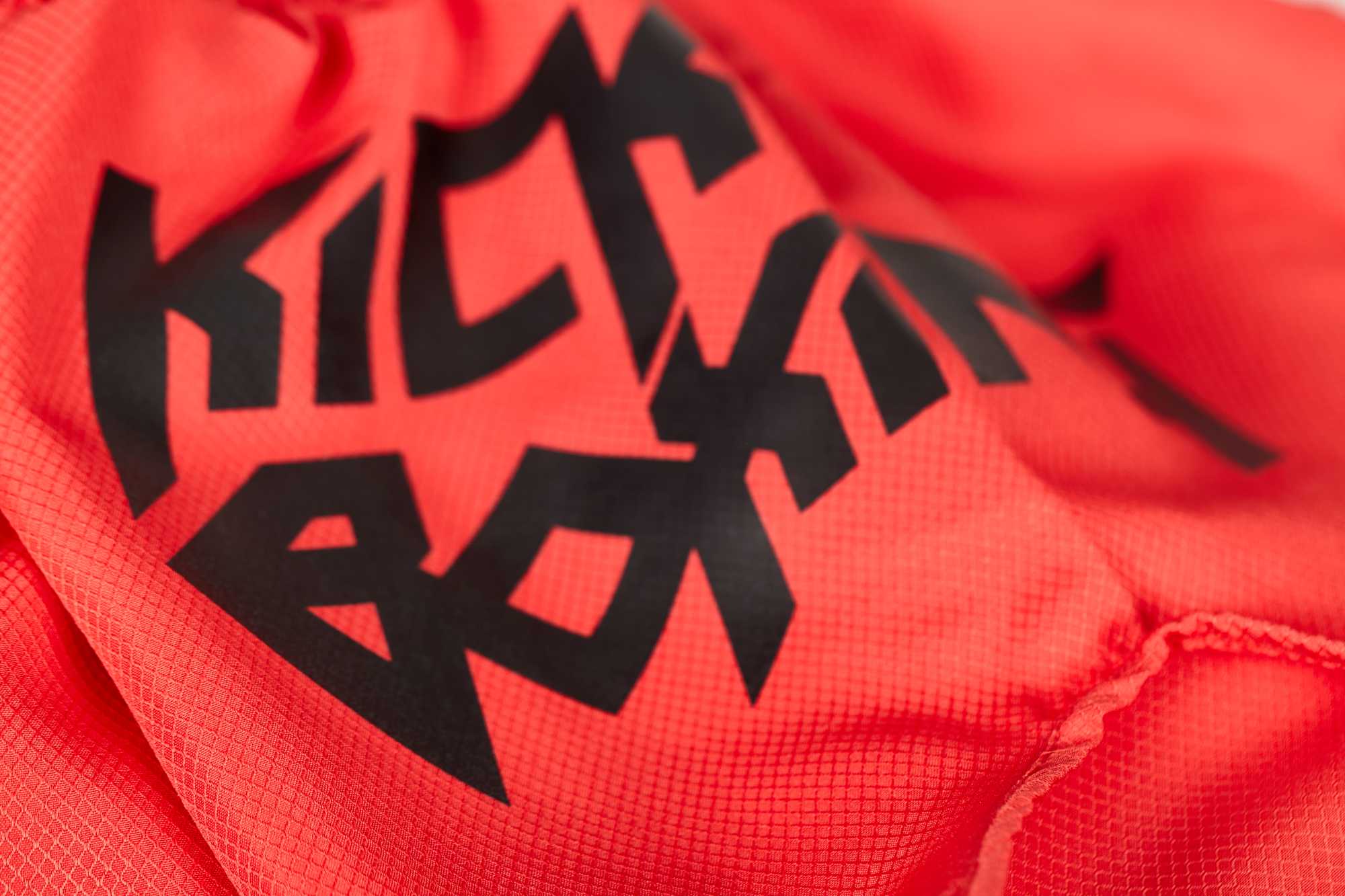 Team Hili adidas Kick Boxing Shorts red/black, ADISKB02
