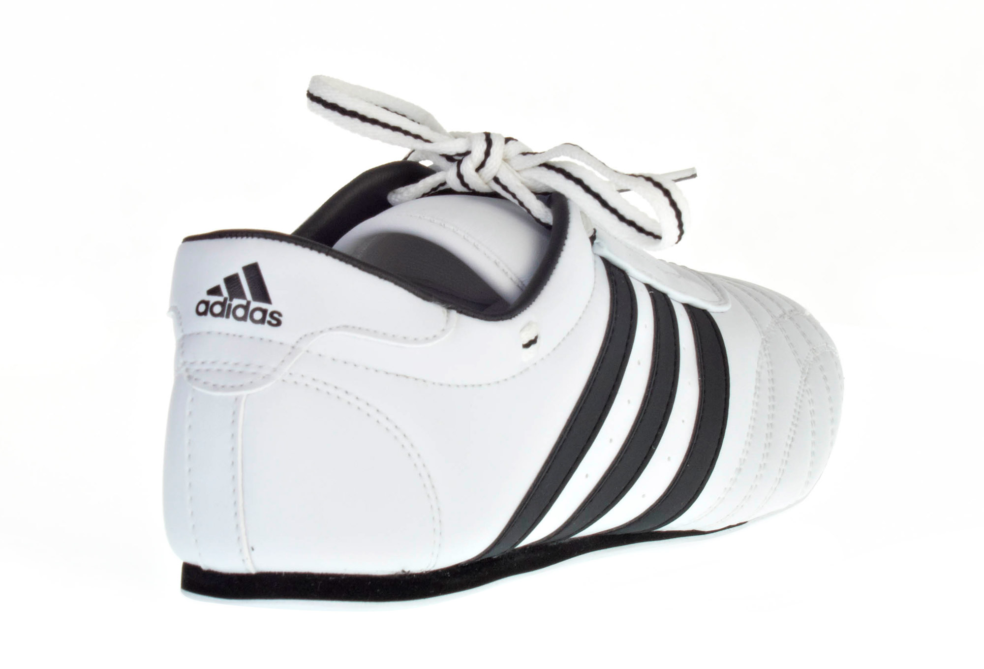 adidas TKD sneakers SM II white