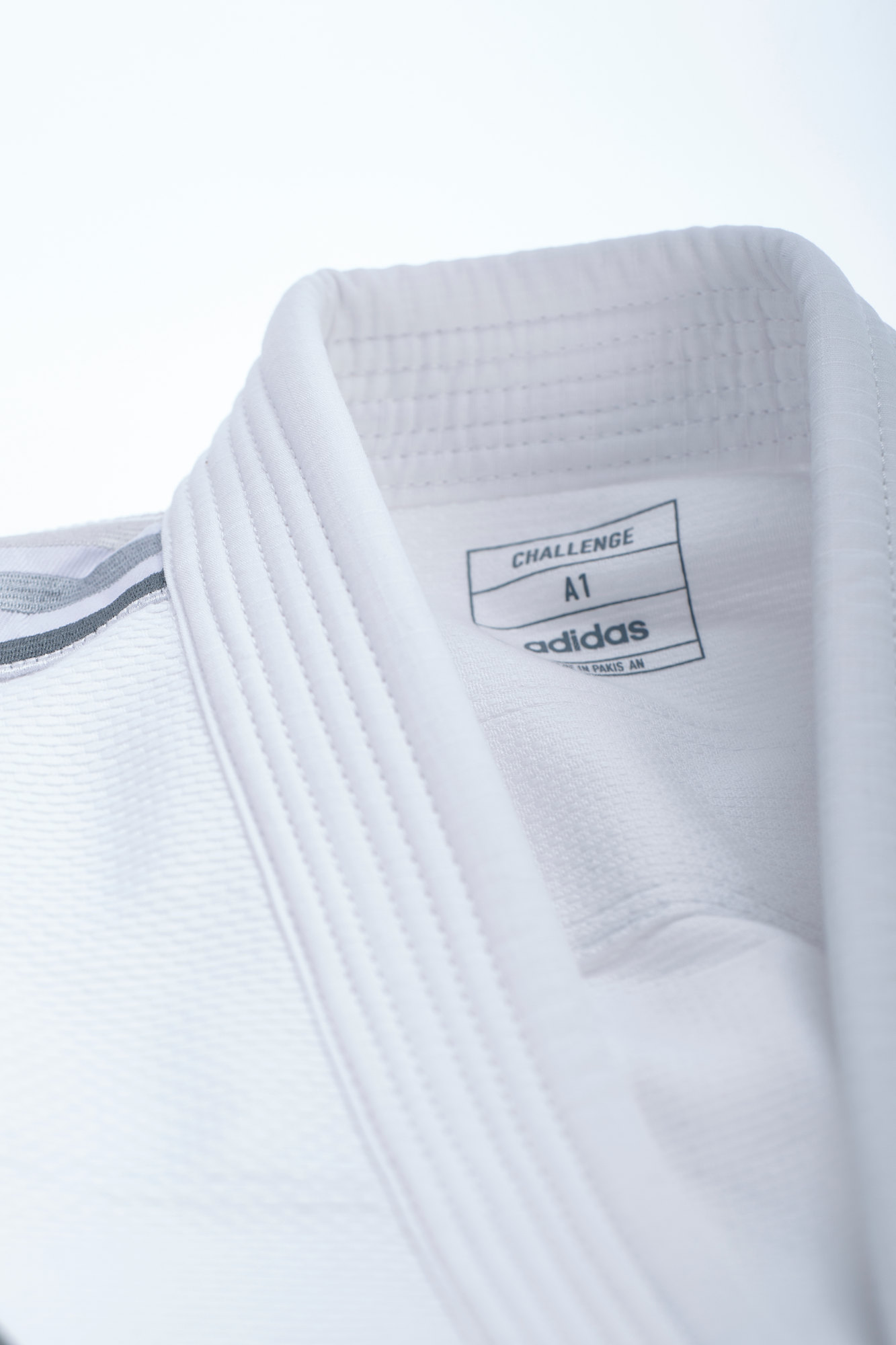 adidas BJJ Anzug Challenge 2.0 white/gradient grey JJ350 adidas BJJ Anzug Challenge 2.0 white/gradient grey JJ350