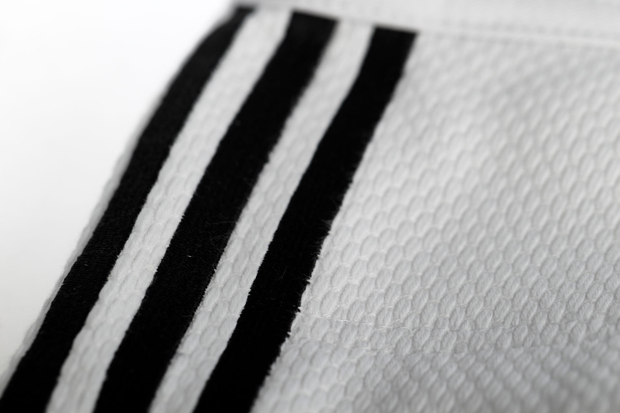 adidas judo jacket Champion III JIJF-JAC-1 white / black stripes slim cut