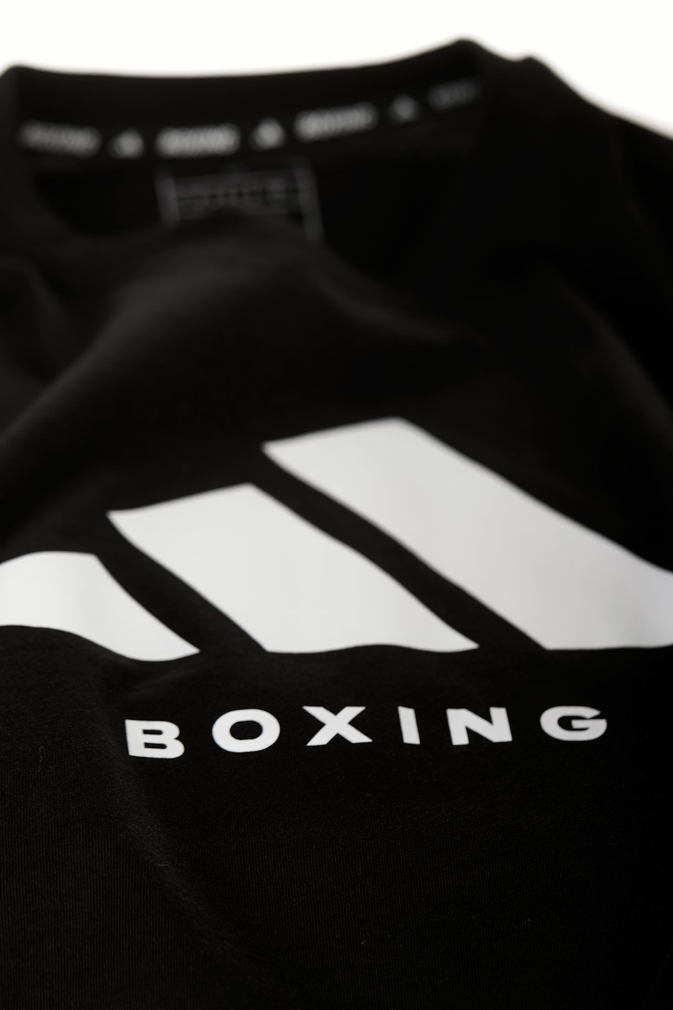 adidas Community Graphic Tee Boxing white, adiCLTS24-B