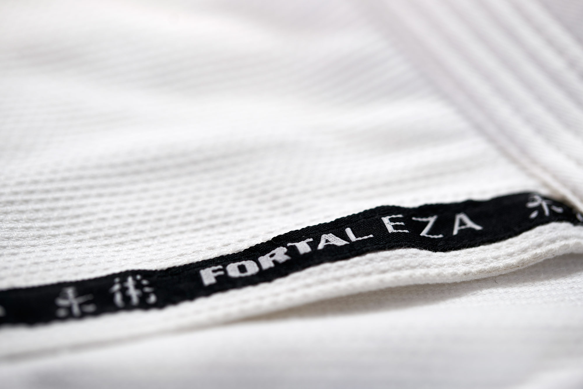 BJJ Starter Gi Fortaleza weiß Ju-Jutsu Isny